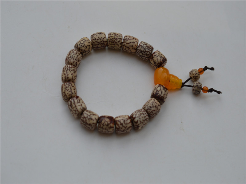 新款推荐 天然玉米金线血丝菩提子佛珠手链 男女隔珠款桶珠手串-中国