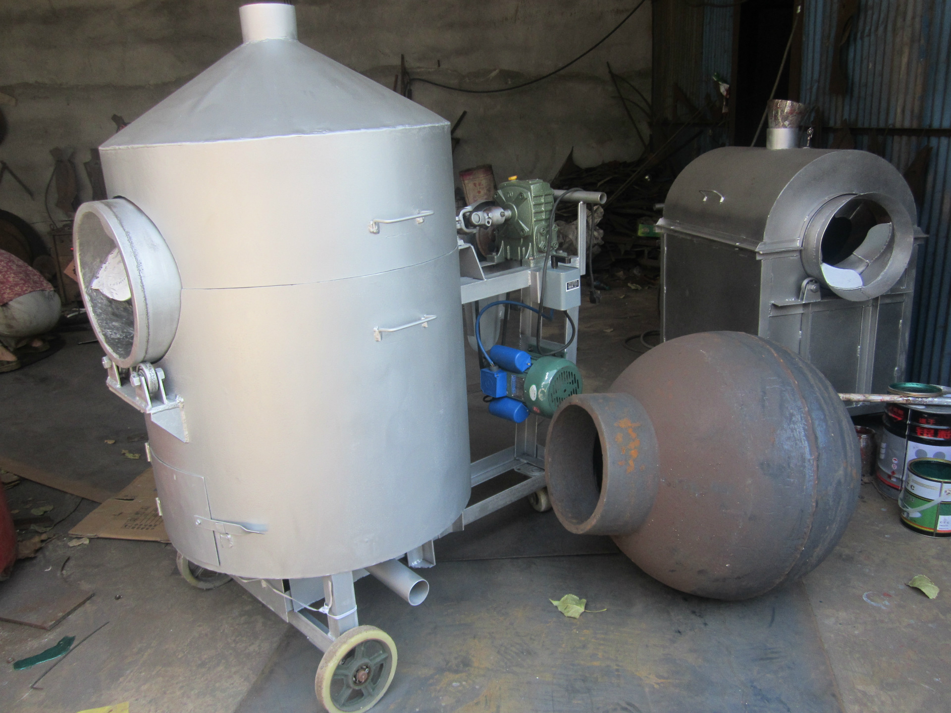 热销中的利丰牌炒花生瓜子栗子机炒货机