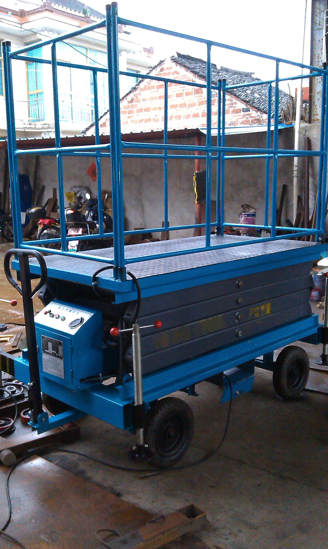 500kg升高6米移动式液压升降平台 电动升降平台 电动举升机升降机