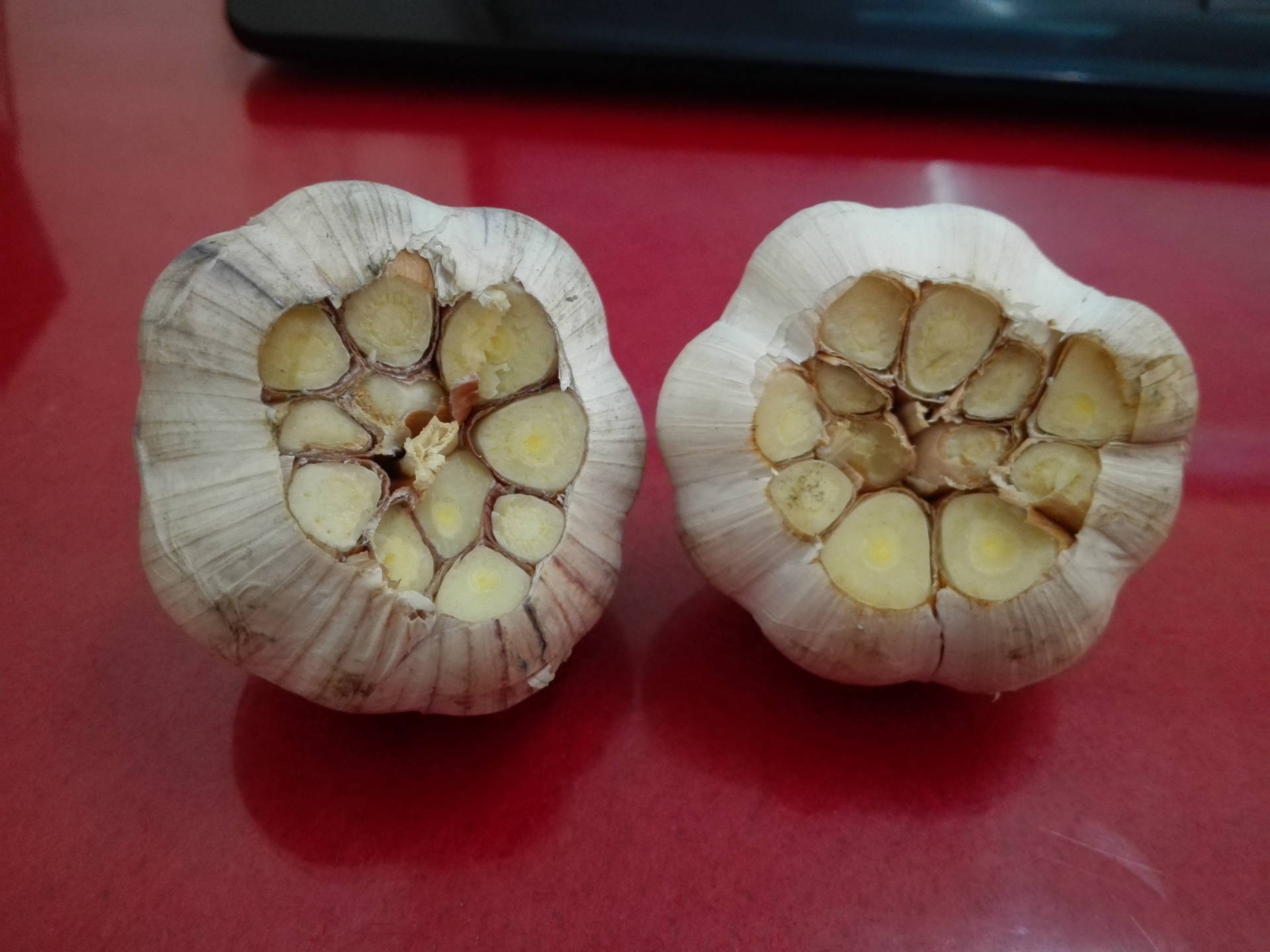 大蒜凹切去根机,大蒜凹切机,大蒜切根机