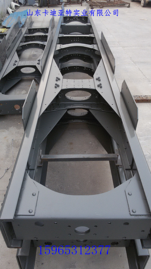 重汽豪沃车架斯太尔大梁金王子车架豪沃飞机梁豪沃大梁总成