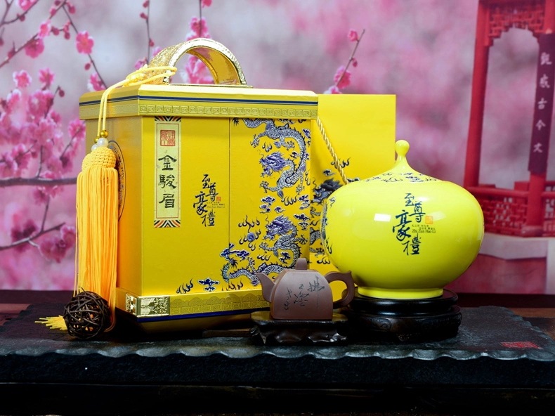 过年如何给领导送礼(过年送领导一盒茶叶可以吗)