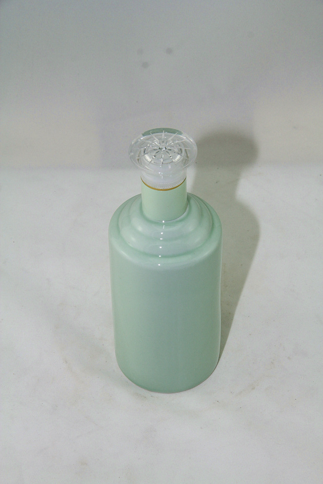 厂家直销500ml玉绿酒瓶 陶瓷包装容器