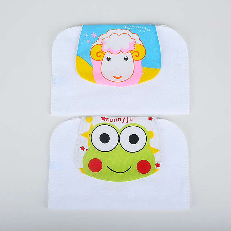 儿童卡通安全吸汗巾 中号纯棉白垫背巾 四层纱布加大婴儿隔汗巾