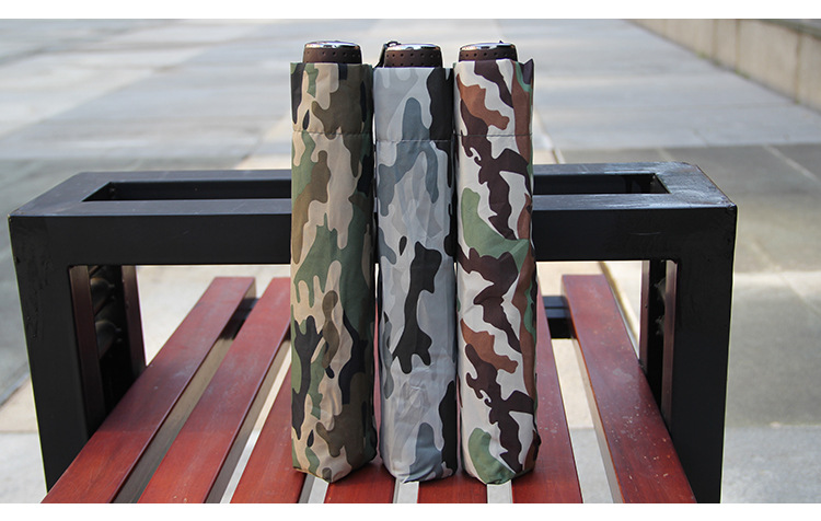 迷彩色雨伞 高档折叠晴雨伞批发 30寸加大三折伞现货 可定制雨伞