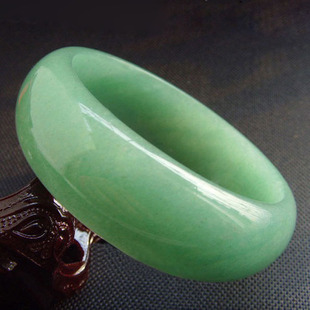 玉器工艺品 正品天然a货东陵玉宽版玉手镯女款 翡翠色玉石手镯