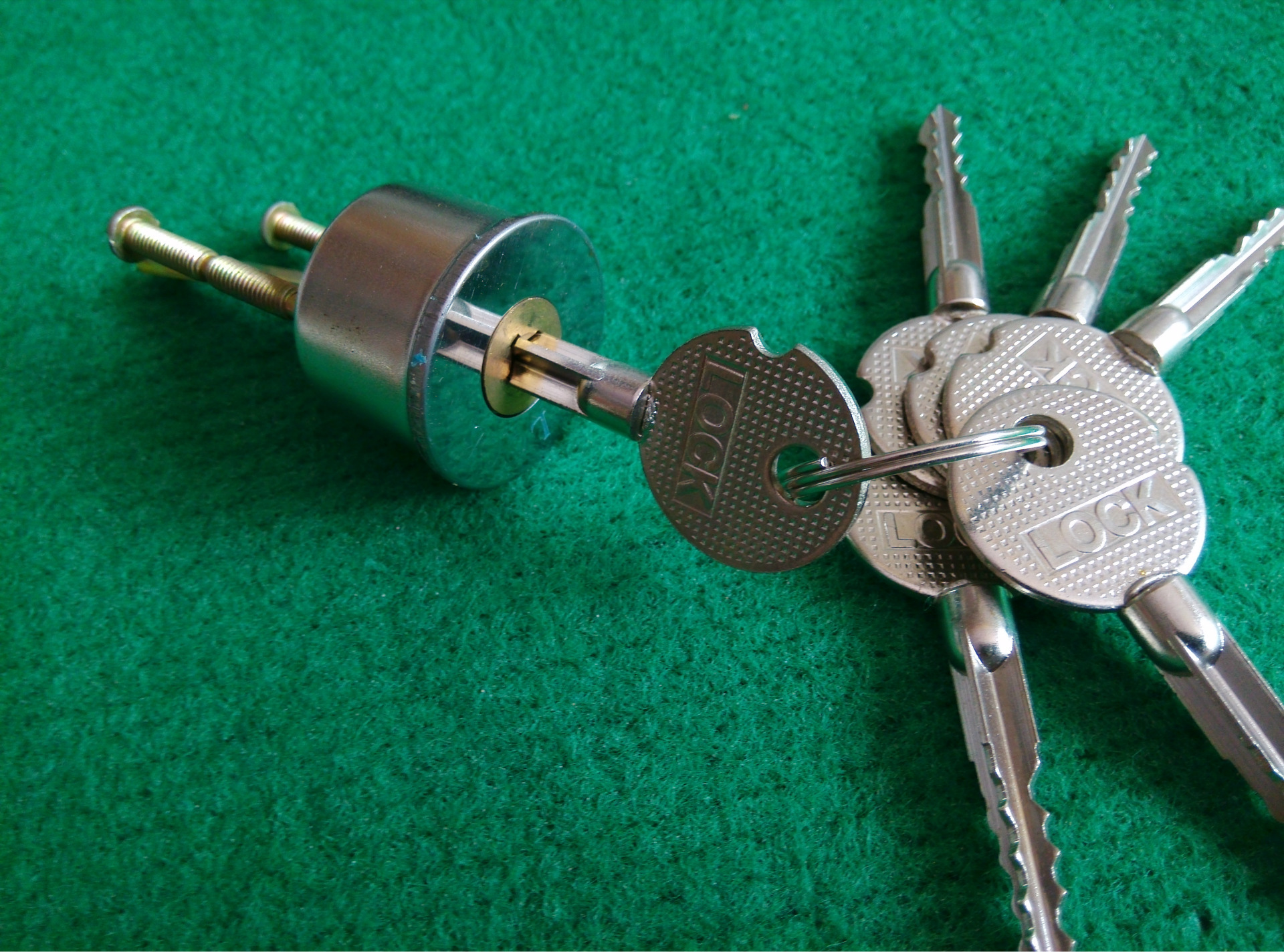 球型执手双保险弹子门锁 锁芯 卡钛金挂锁【爆卖】外装9219门锁