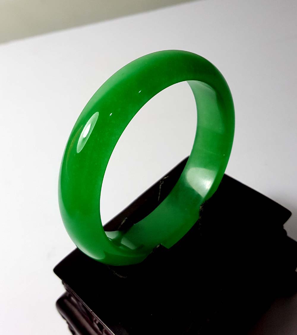 贵州罗甸玉石手镯价格