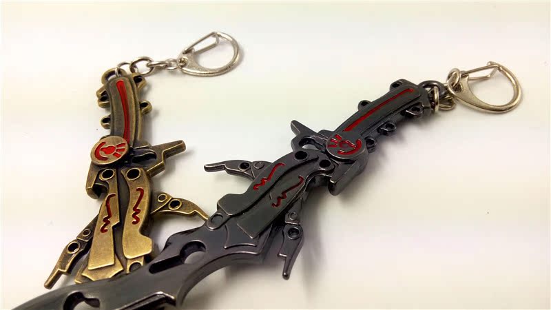 最终幻想13 lightning雷霆刀 武器模型挂件 游戏周边 未开刃