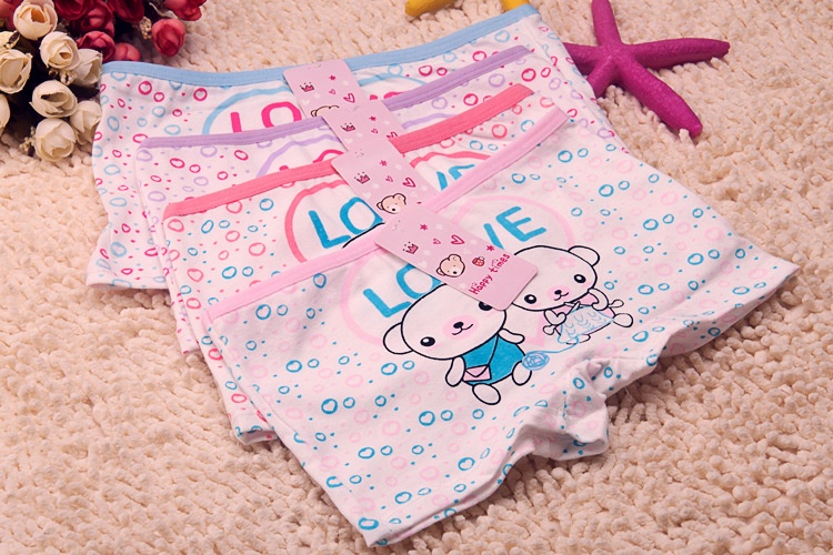 【心亮】新款儿童四角内裤萌萌小熊love心卡通女童平角裤宝宝纯棉