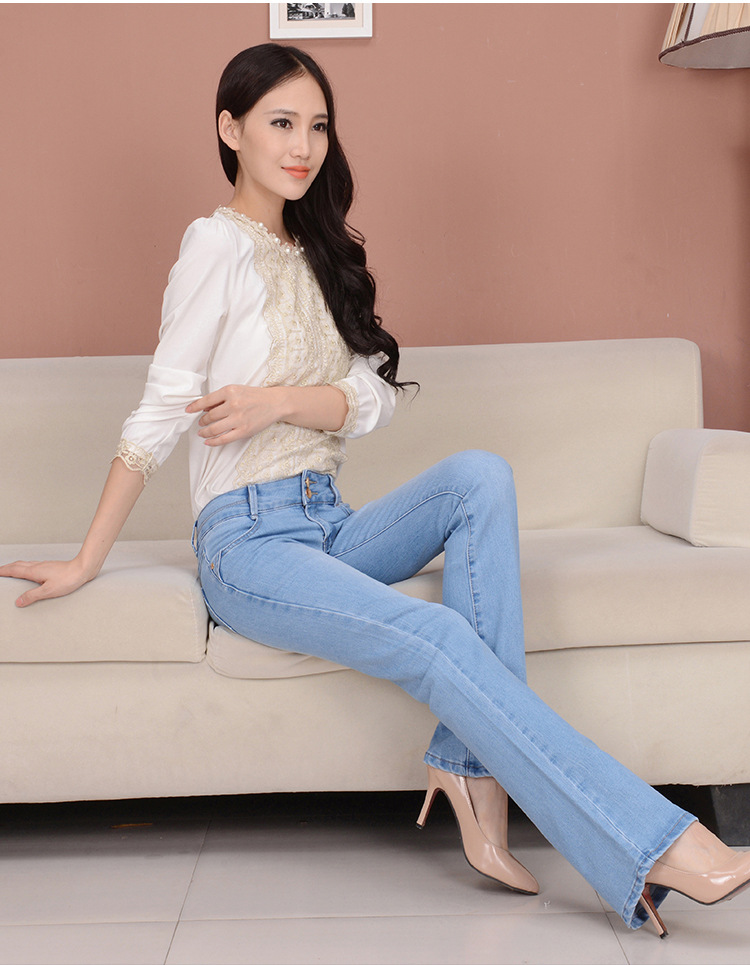 新款微喇牛仔裤韩版时尚女长裤弹力修身潮流精致纽扣女式牛仔
