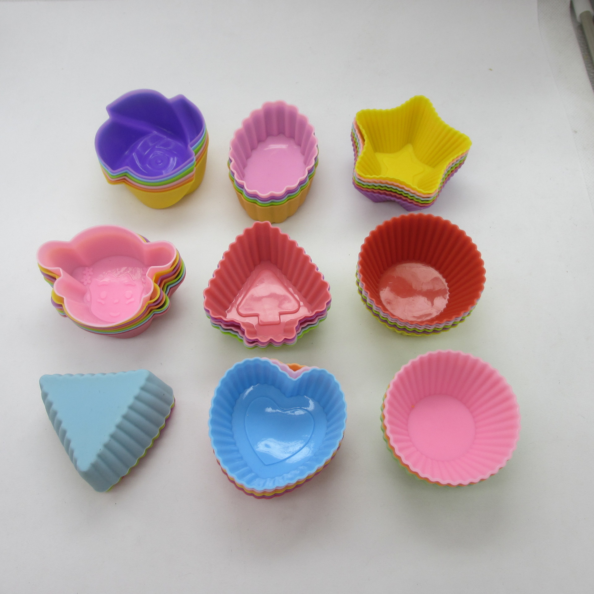 7cm硅胶马芬杯 圆形心型硅胶蛋糕模具 硅胶模具 蛋糕模 中号