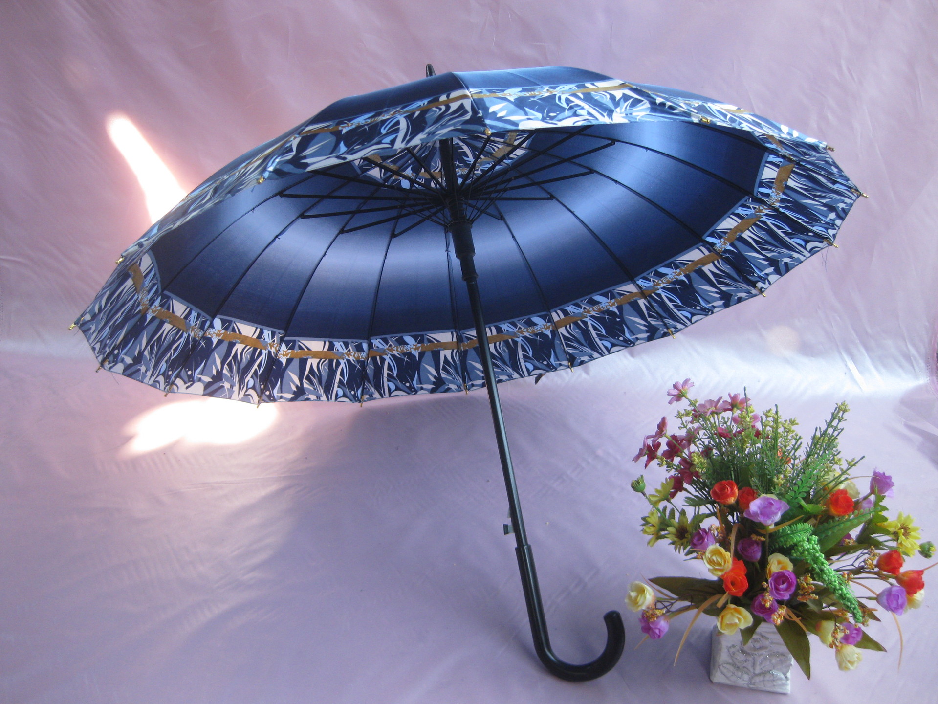 销售上虞16k花伞 尼龙布直杆户外雨伞 品质保证
