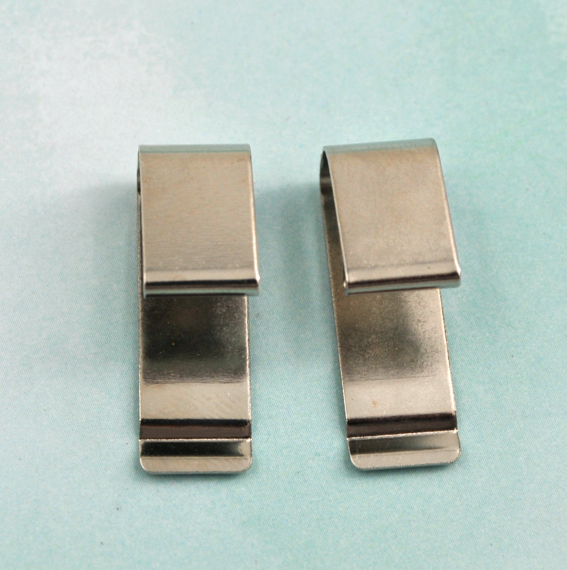 厂家专业生业各类金属弹片夹 锰钢片 u型弹片 五金冲压件