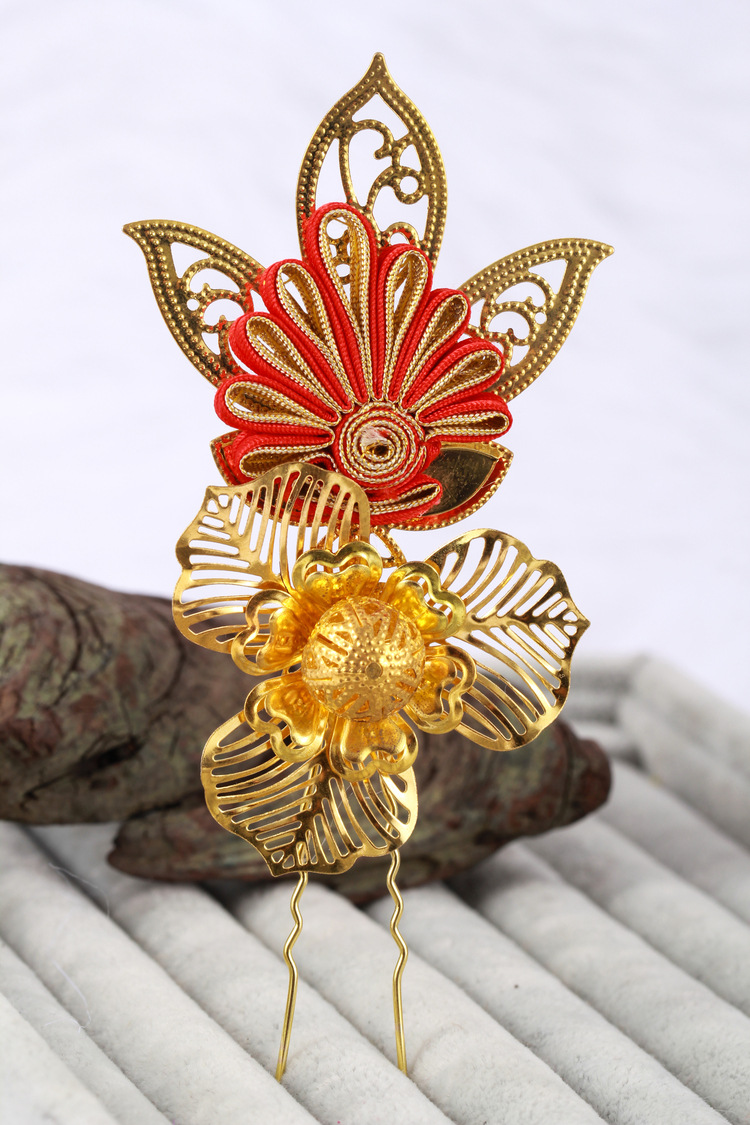 新款古装步摇头饰 新娘头饰发饰花朵配饰超级美 古装旗袍摄影