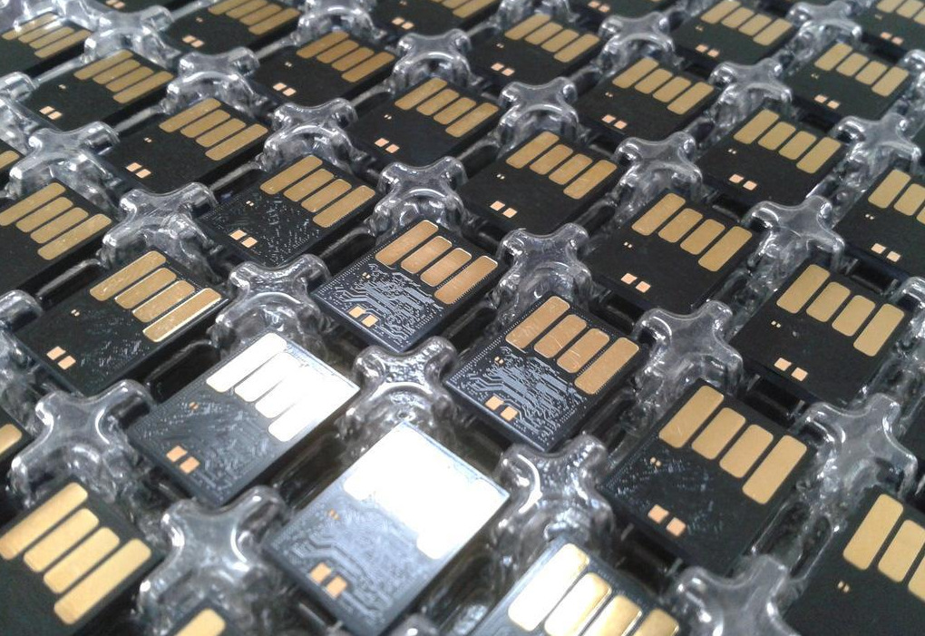 厂家直销 黑胶体udp芯片 长版短板黑胶