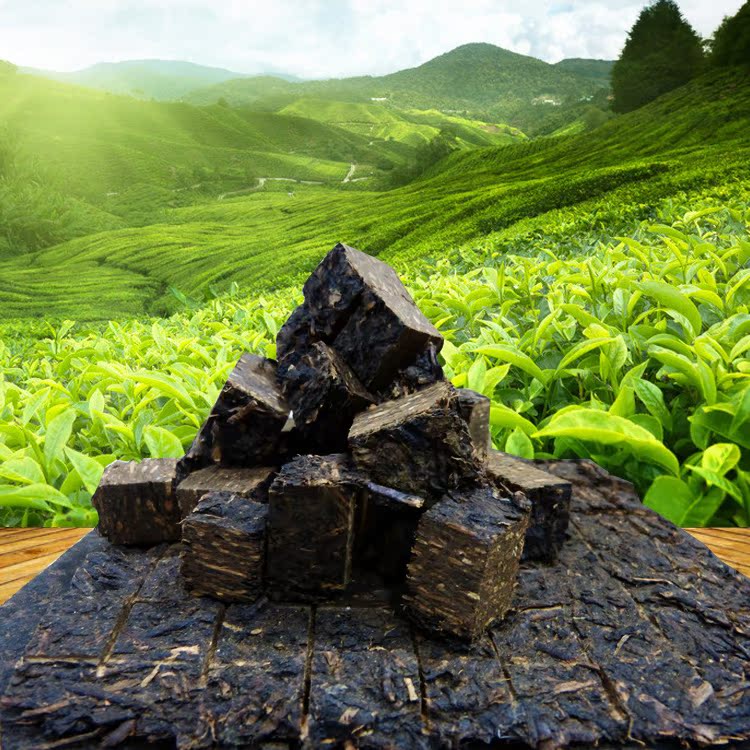 湖南湘临永巨茶厂川字牌 2012年1700g年老青砖茶  可代加工颗粒茶