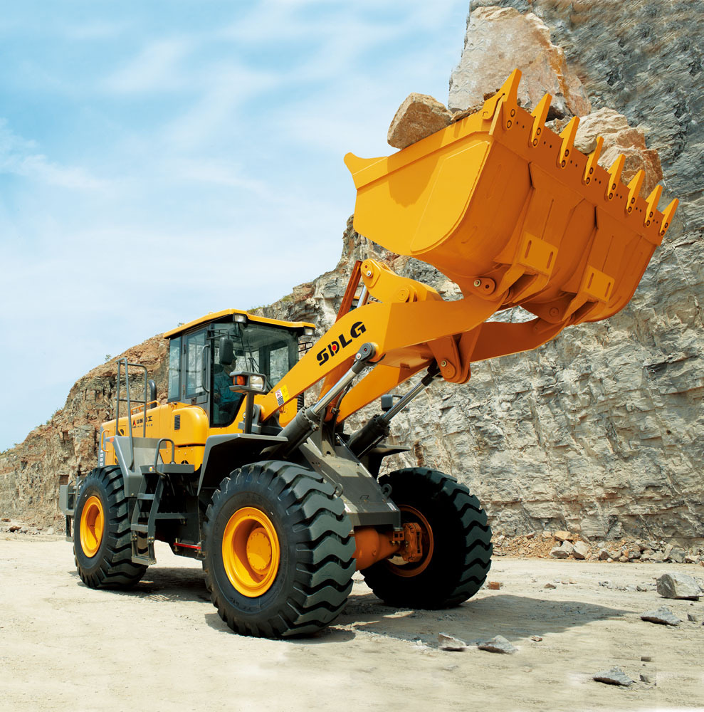 宝谊铲车轮胎适用于多种不同类型装载机,铲车,推土机在恶劣路面作业