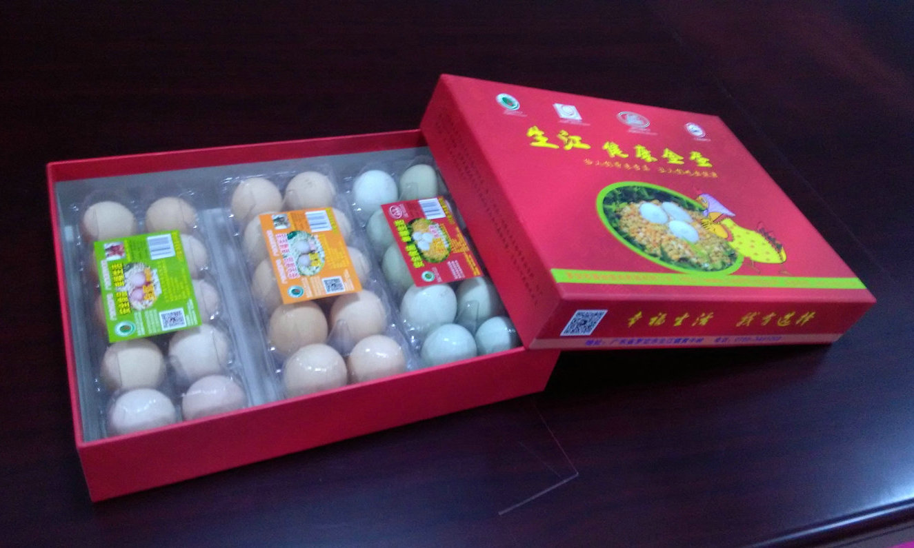 厂家供应新鲜农家散养土鸡蛋 现货批发营养绿壳鸡蛋