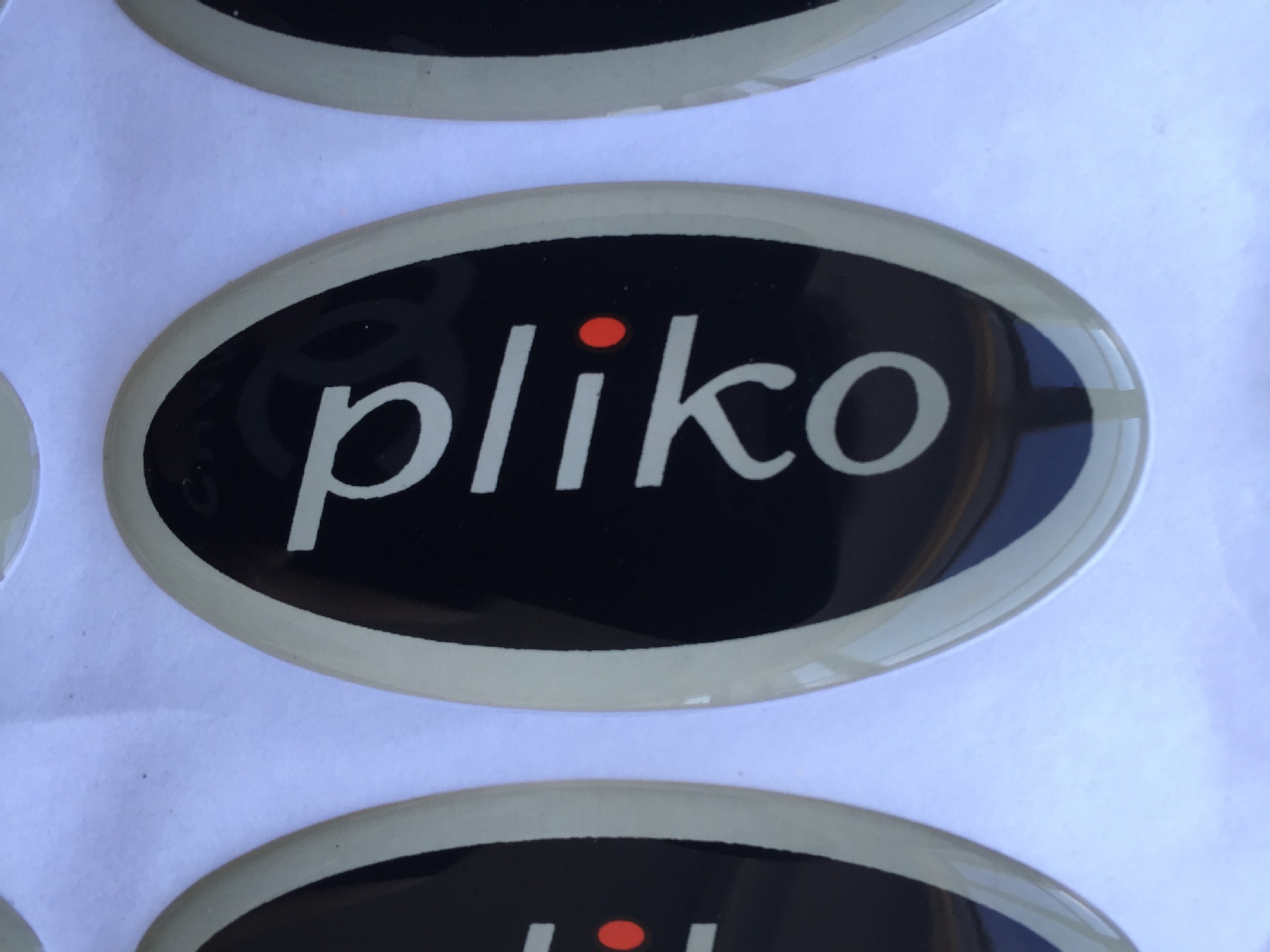 供应水晶滴塑 进口软胶滴塑 水晶滴塑商标 pvc滴塑不干胶