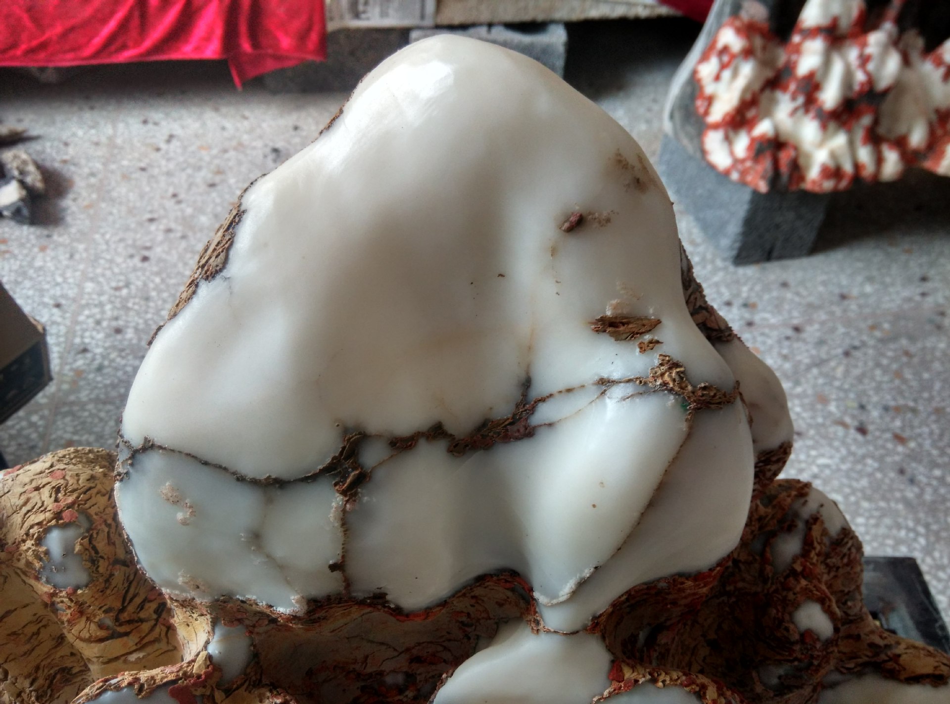 人造庭院假山石茶盘 原色园林景观奇石 厂家白灵石大量批发