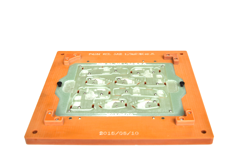 pcb分板治具精准切割防偏移保护线路