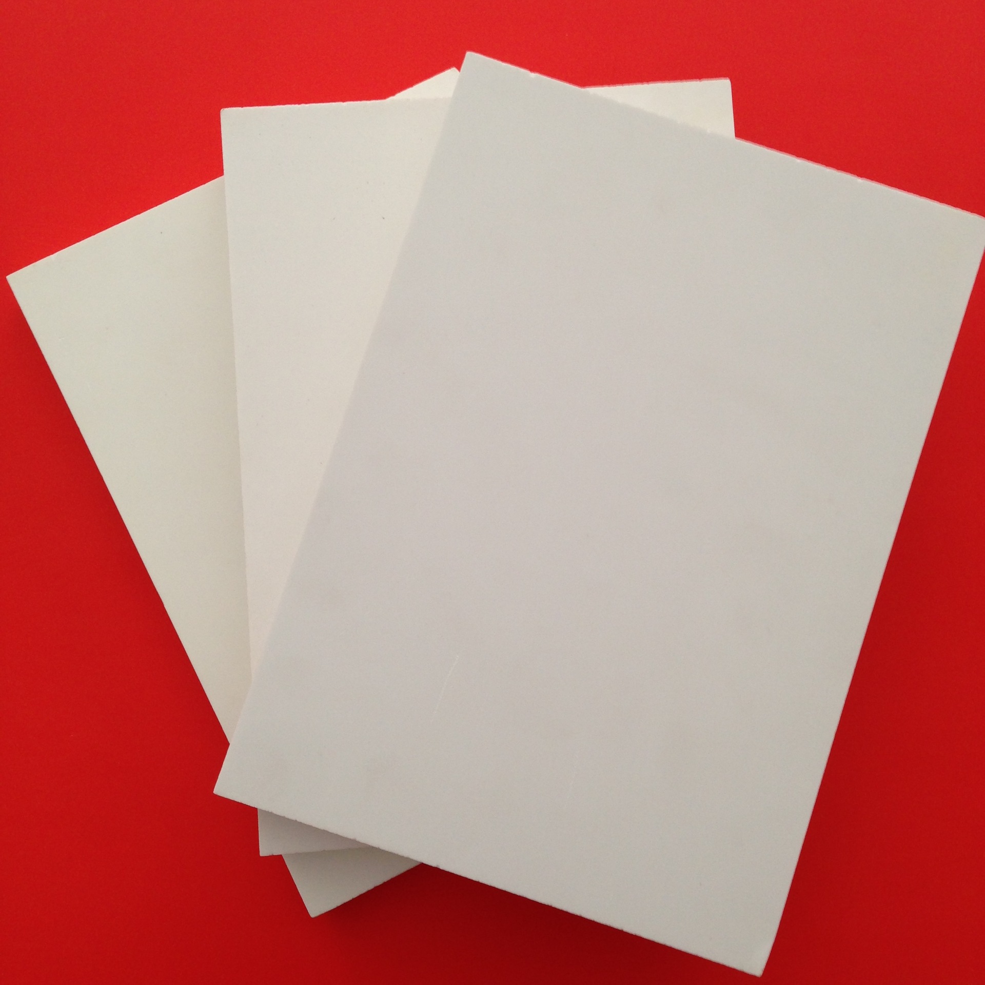 生产销售4mmpvc自由发泡板塑料板丝印裱画板