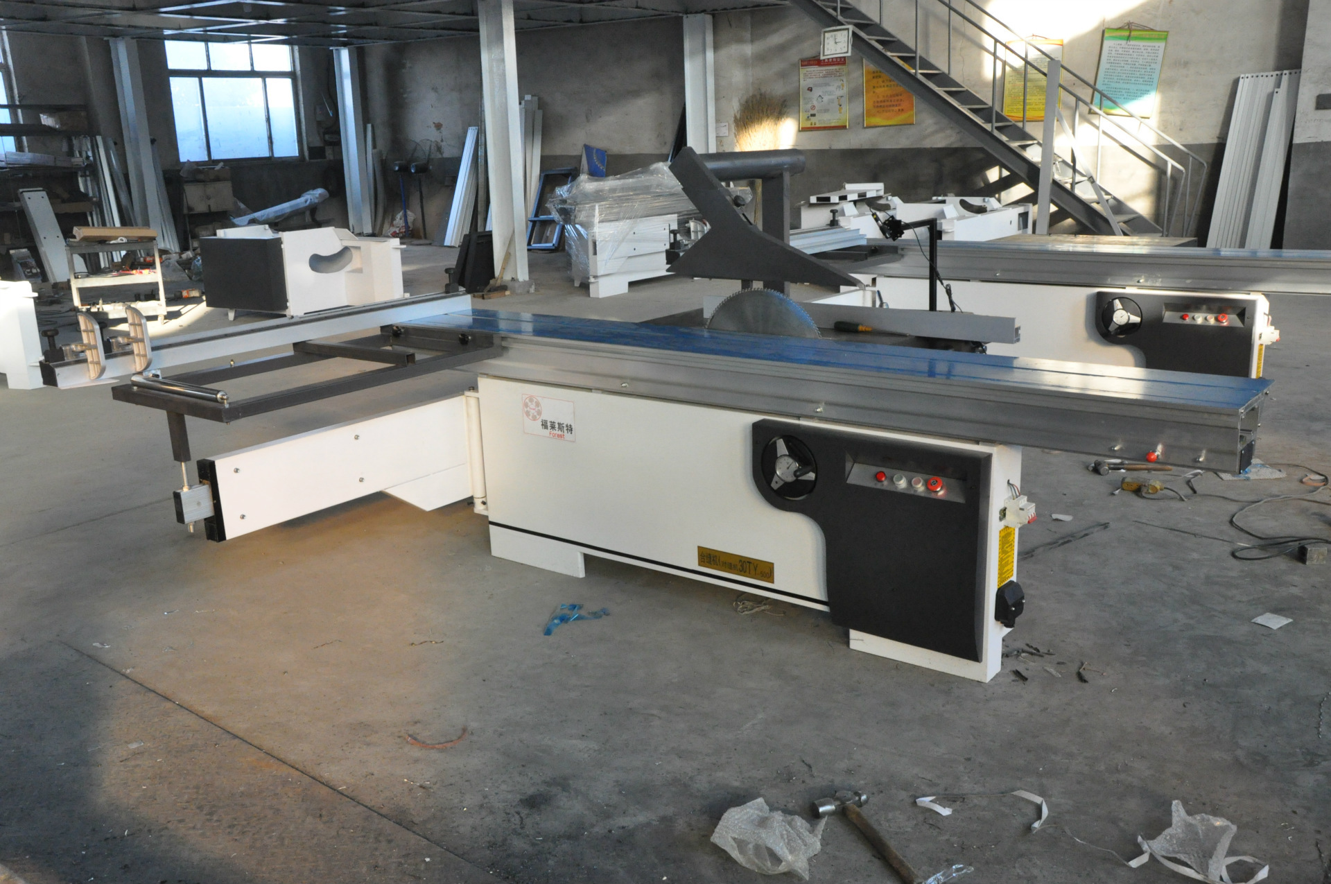 棺材合缝机棺材拼缝机棺材锯棺材开料机