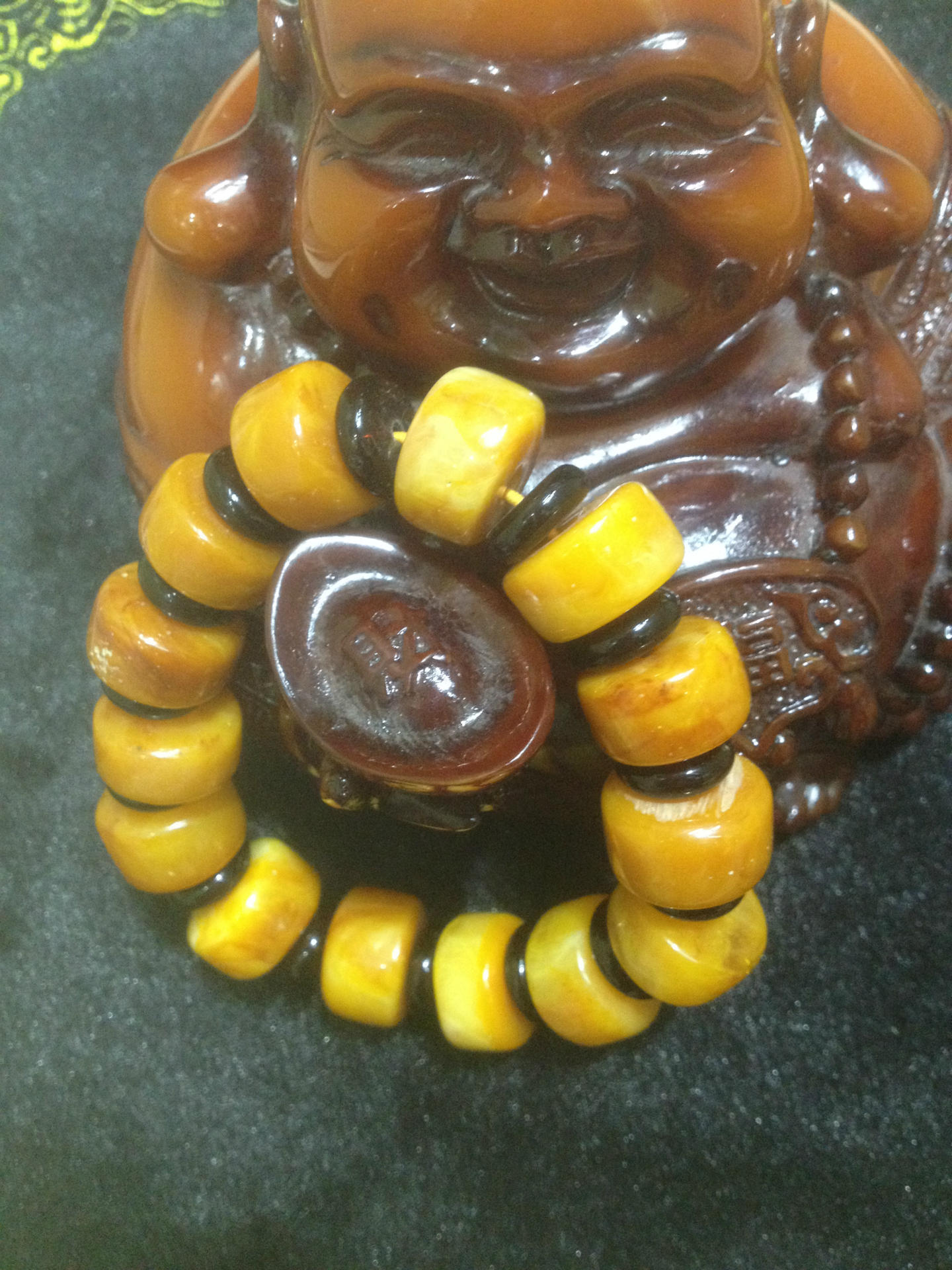 二代琥珀蜜蜡手链 鸡油黄算珠老蜜蜡手串厂家批发直销