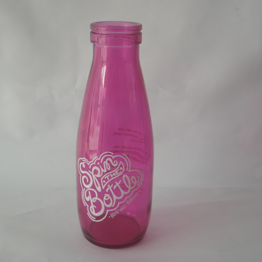 供应250毫升酸奶瓶,高档250ml酸奶玻璃瓶,各种高档奶瓶厂家直销