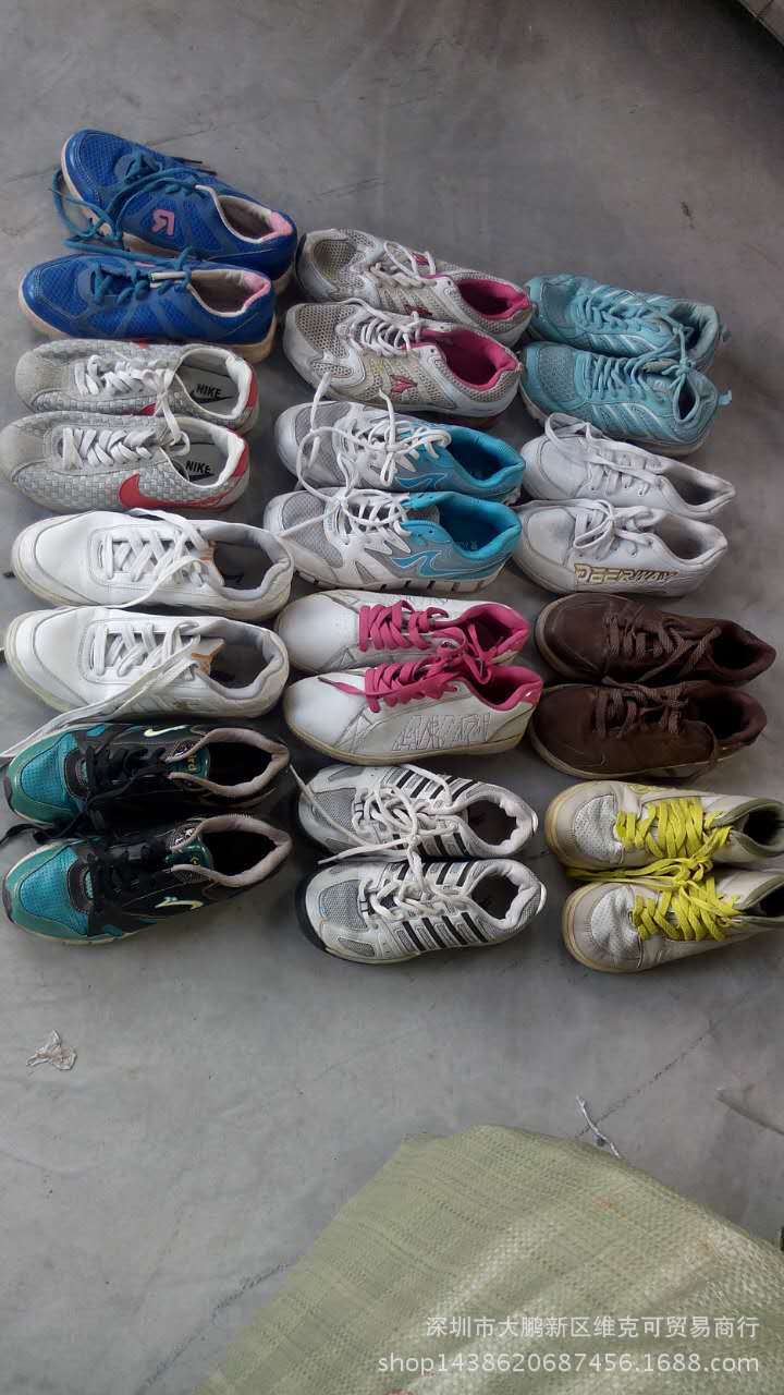 广州旧鞋库存鞋 二手鞋 男女运动鞋 慢