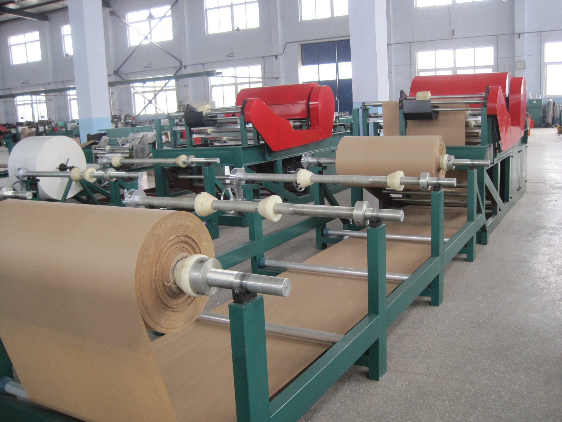 双层香蕉果袋机 香蕉纸袋制袋机厂家 凯祥产自动排袋香蕉套袋机