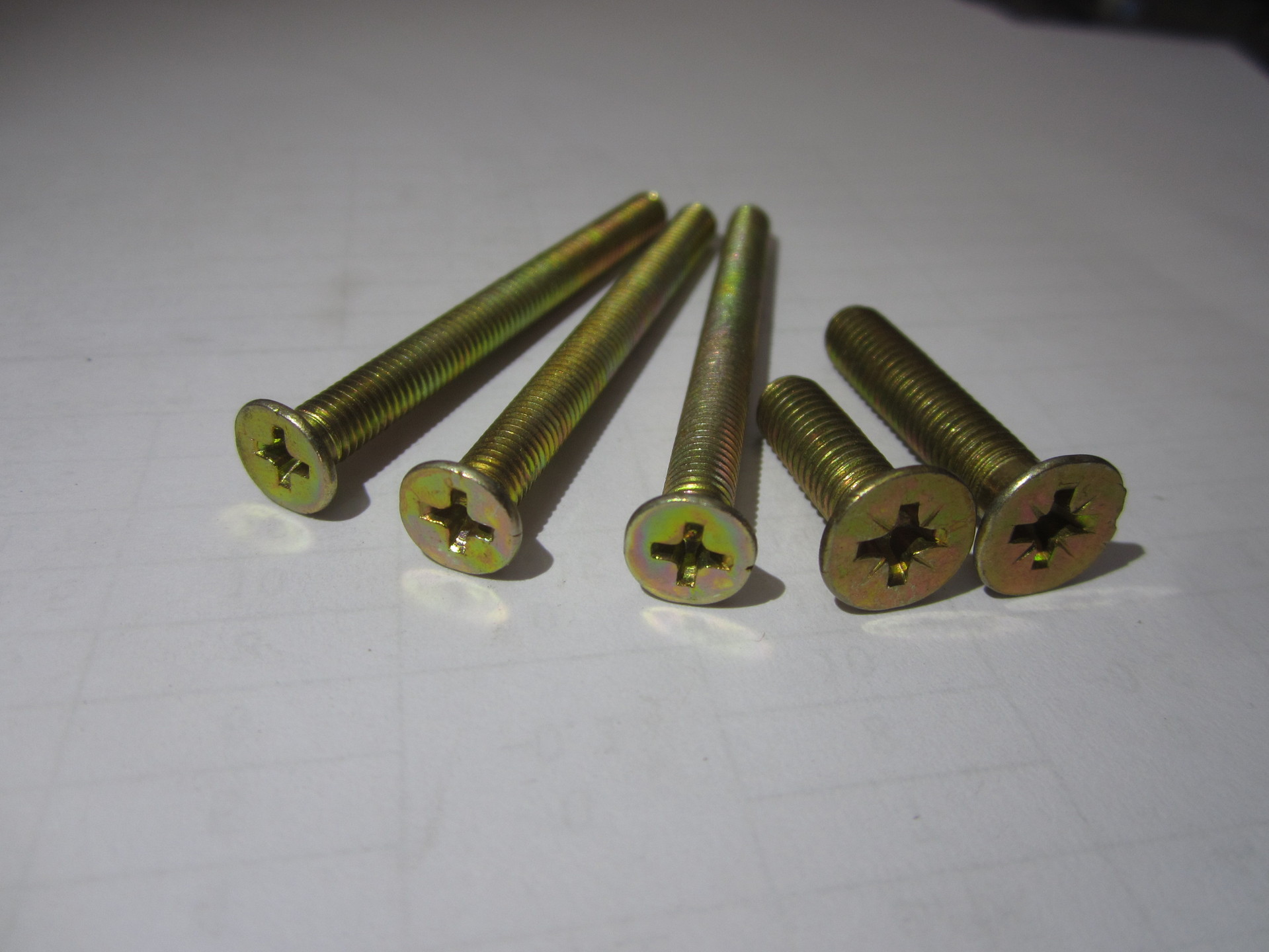 【厂家直销】gb819平机螺丝,十字沉头螺丝