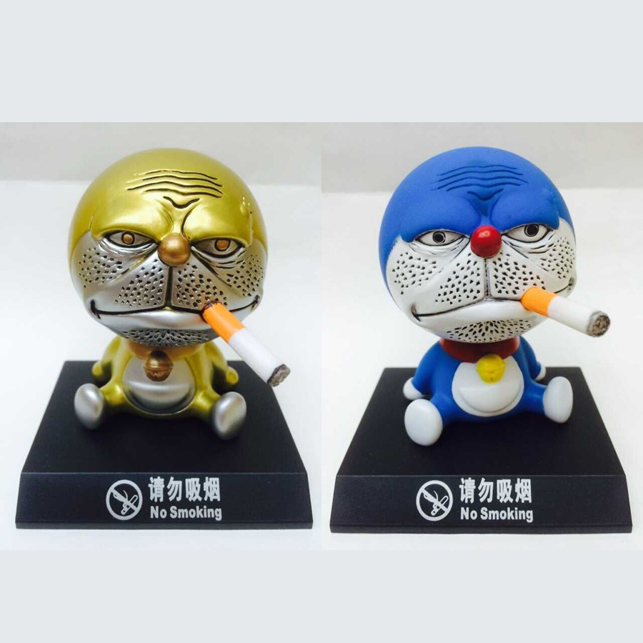 万有引力动漫手办玩具批发 机器人 摇头叮当猫 抽烟版 汽车摆件