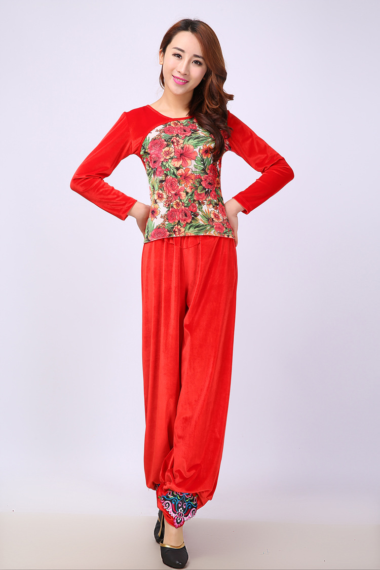 供应新款金丝绒翠花广场舞套装 表演套装314款