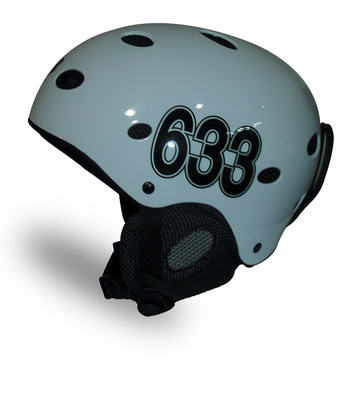 ql-636 麒麟滑雪头盔运动头盔 ce认证