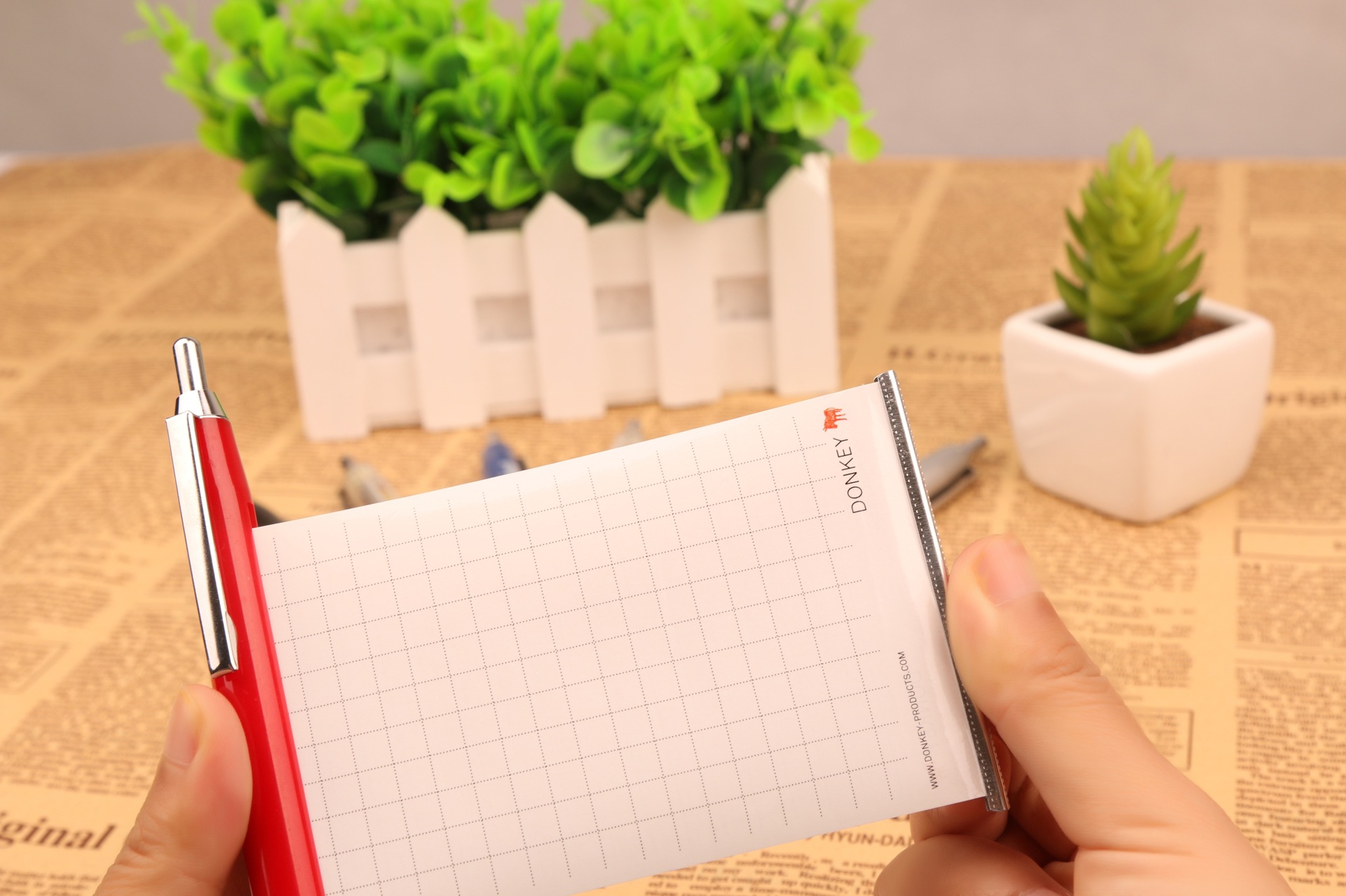 拉画广告笔 拉纸笔定制 广告拉纸笔 学生宣传笔 拉页笔 定制logo