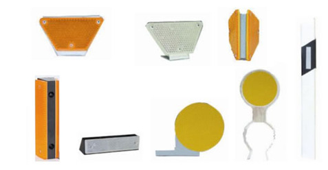 产品说明   轮廓标种类 规格(mm ) 材  质 形