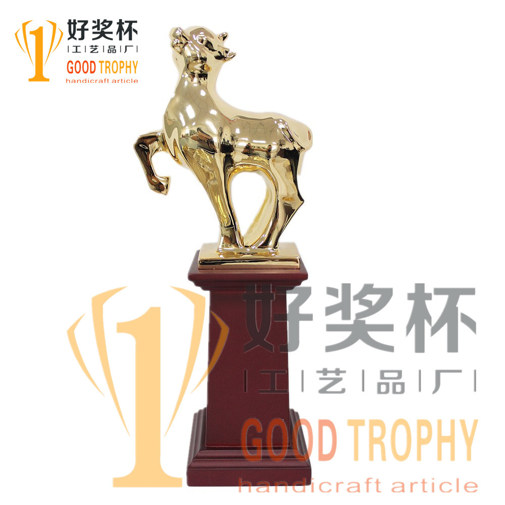 童牛奖,金鸡百花奖,奥斯卡奖杯