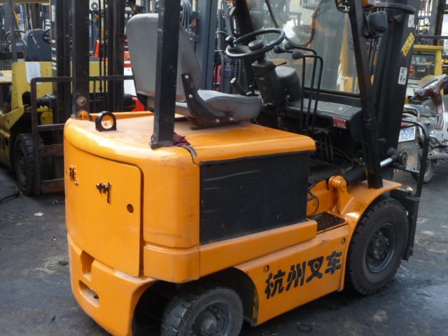 2吨电动叉车 /杭州液压叉车 /合力三吨/内燃车载式二手叉车销售商