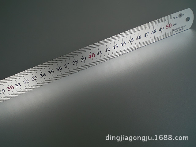 厂家供应热销50cm不锈钢直尺 钢板尺 办公测量工具 学生专用直尺