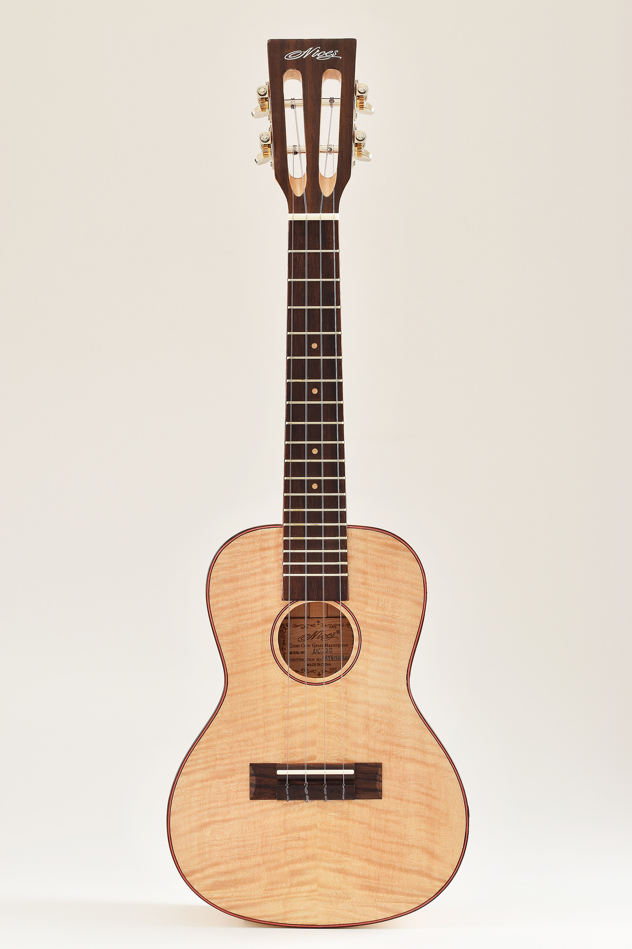 运动休闲 乐器演奏 弹拨类乐器 >nc220奈施nices乌克丽丽23寸尤克里里