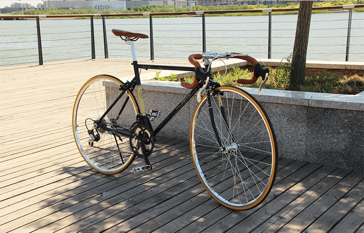 复古公路车 700c梁拨禧玛诺变速车公路赛车批发 广州自行车