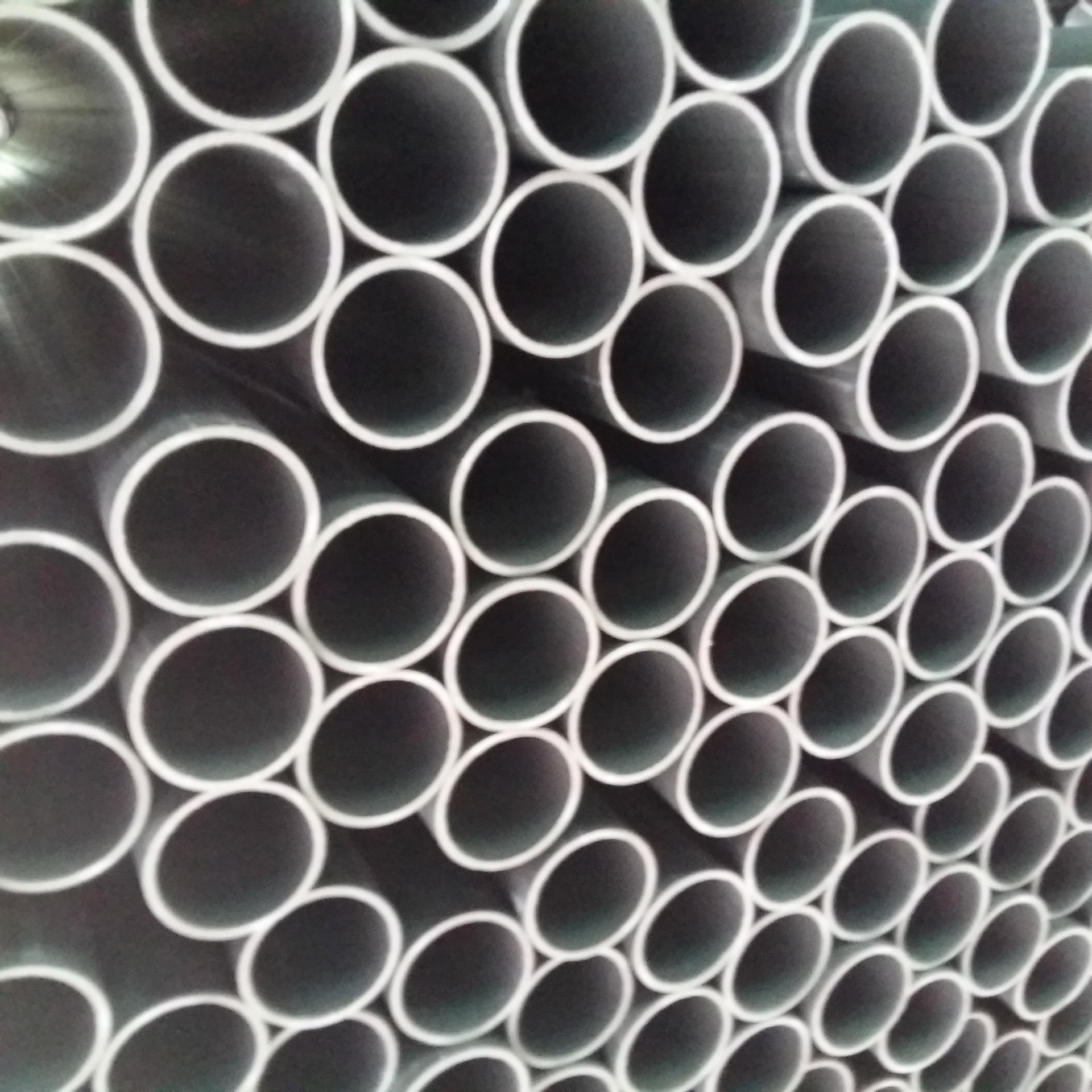 【公司名称】:  高腰市畅胜塑料销售部 【主营产品】: pvc卷芯管