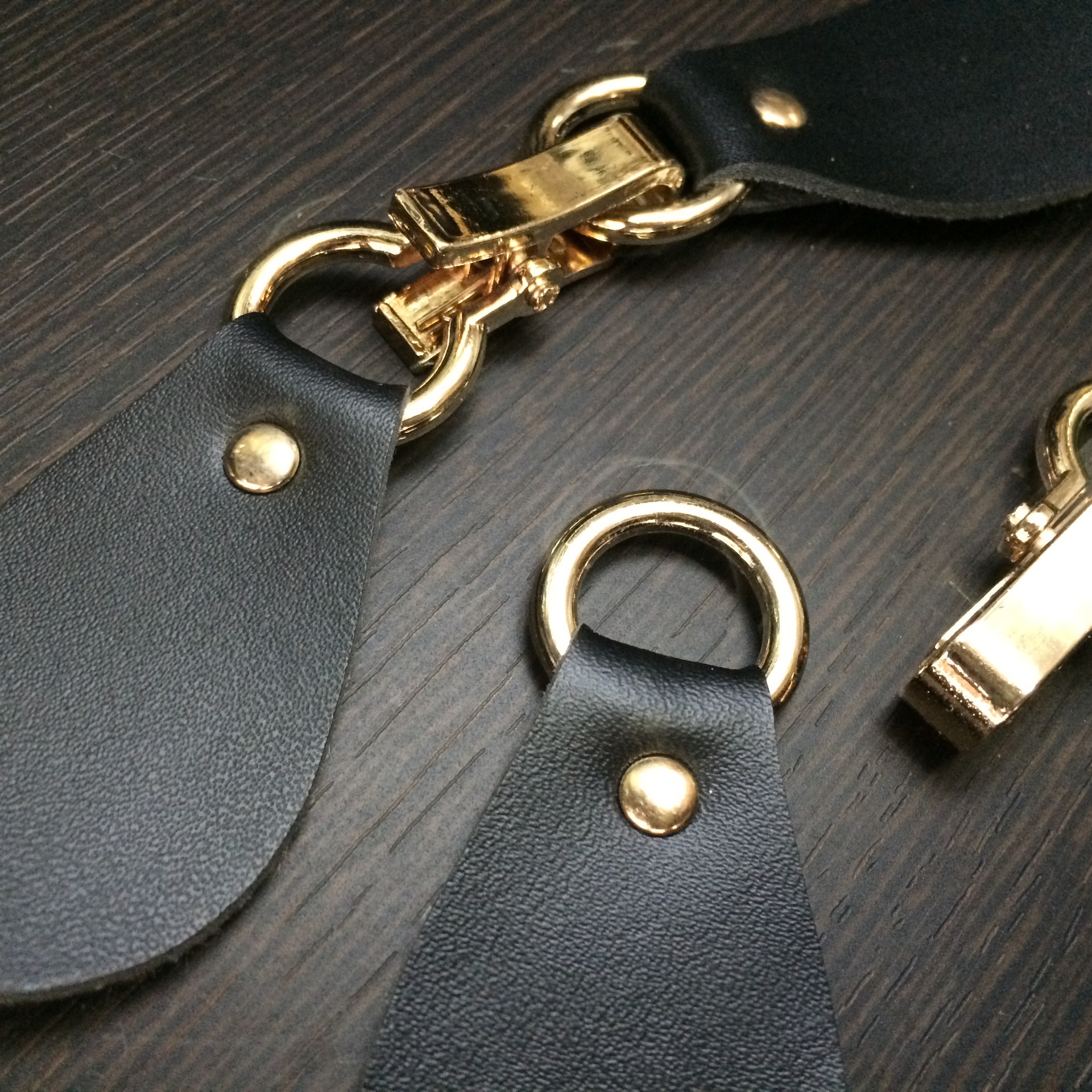 前黄纽扣皮扣皮u金属对扣夹扣大衣对扣