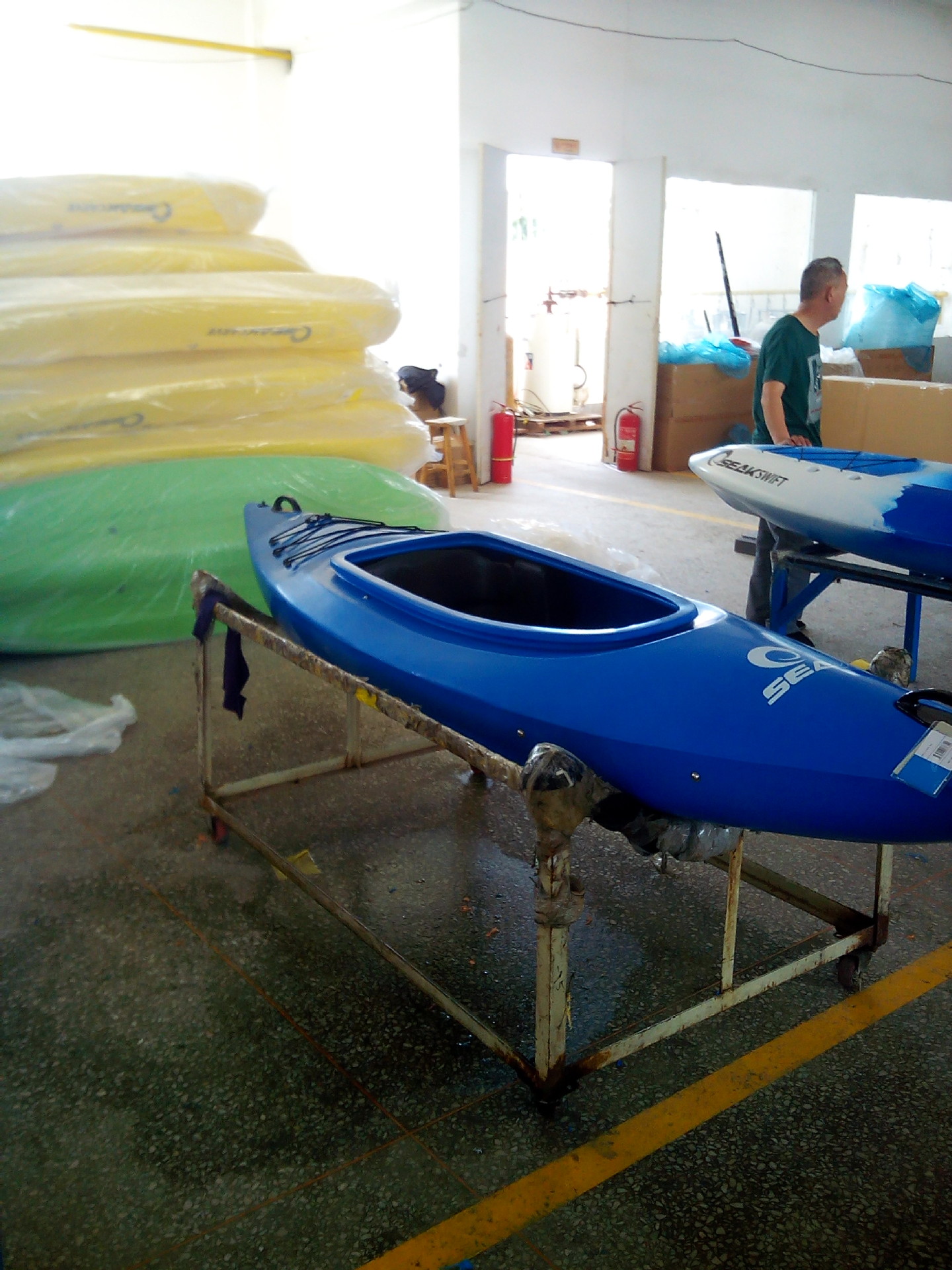 tolee豪华小型休闲皮划艇 滚塑皮划艇 座舱船 海洋舟s.