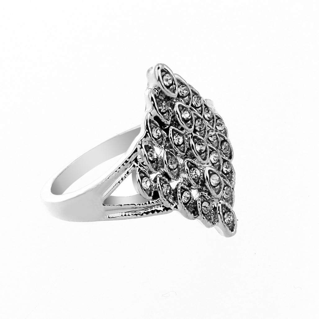 一件代发 跑量特价 简约时尚菱形镀银钻戒 欧美特卖爆款满钻戒指