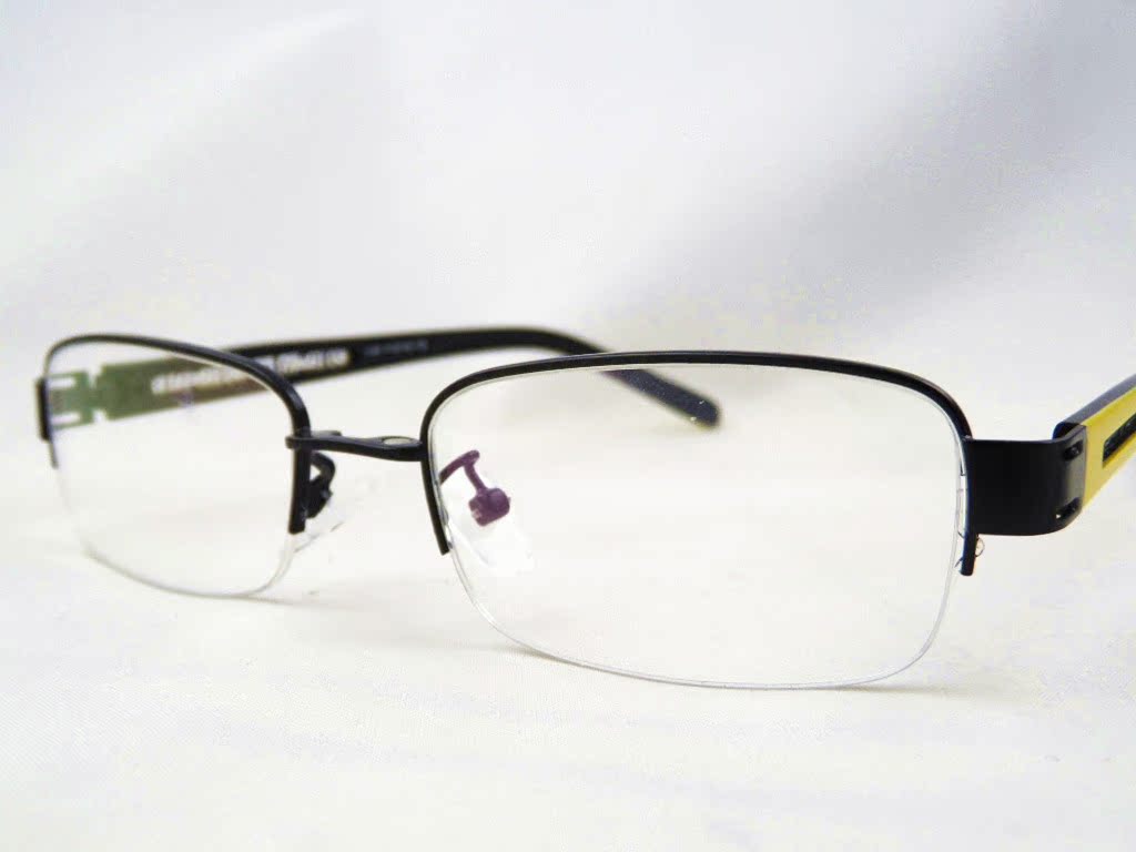 健康 近视防控三棱镜使用安全树脂镜片,安全抗冲击,色散低,有效