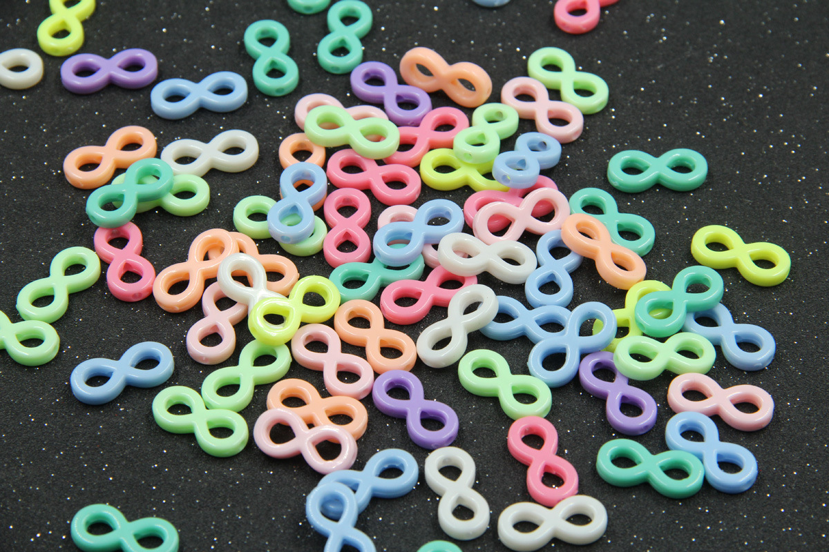 新品直销 春天色 亚克力珠子 diy手工饰品配件 8字型散珠