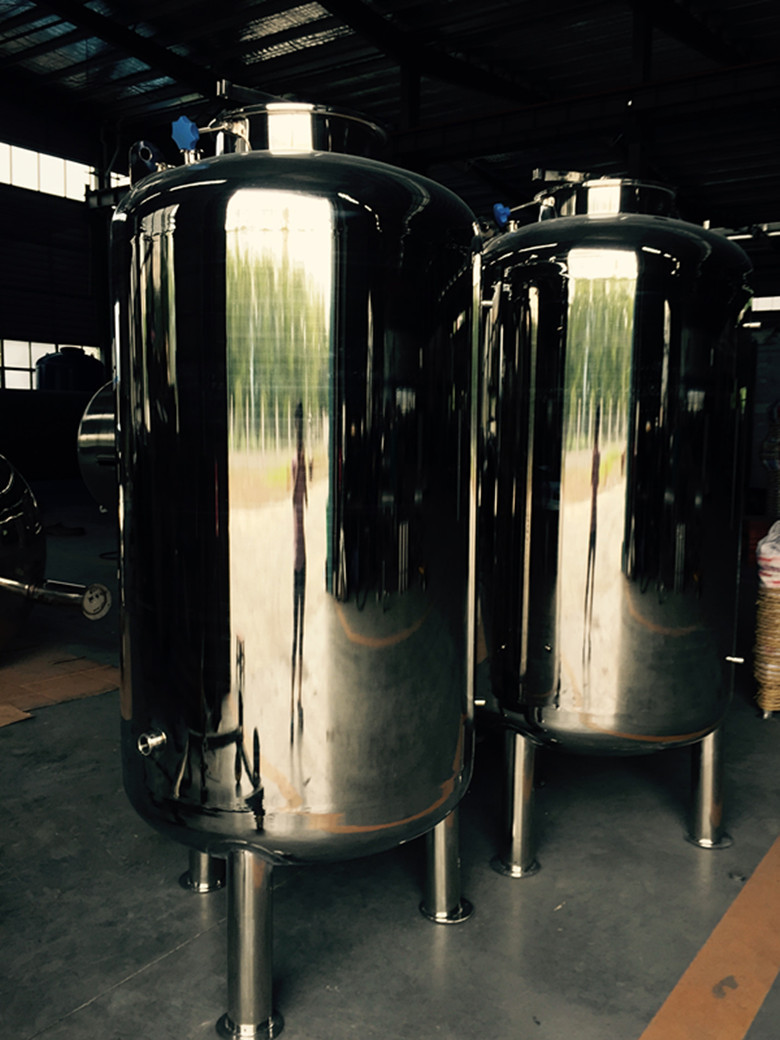 厂家优惠供应优质不锈钢立式卫生级无菌纯水箱颜值杠杠滴